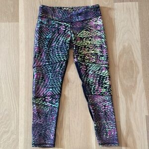Snakeskin Print Workout Capris with mesh black back, Small